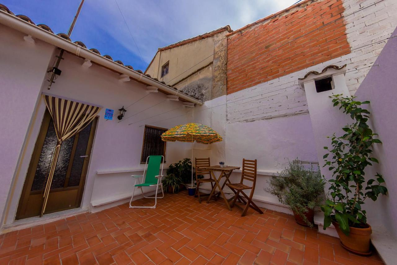 Casa Camino Al Castillo Xativa Bagian luar foto